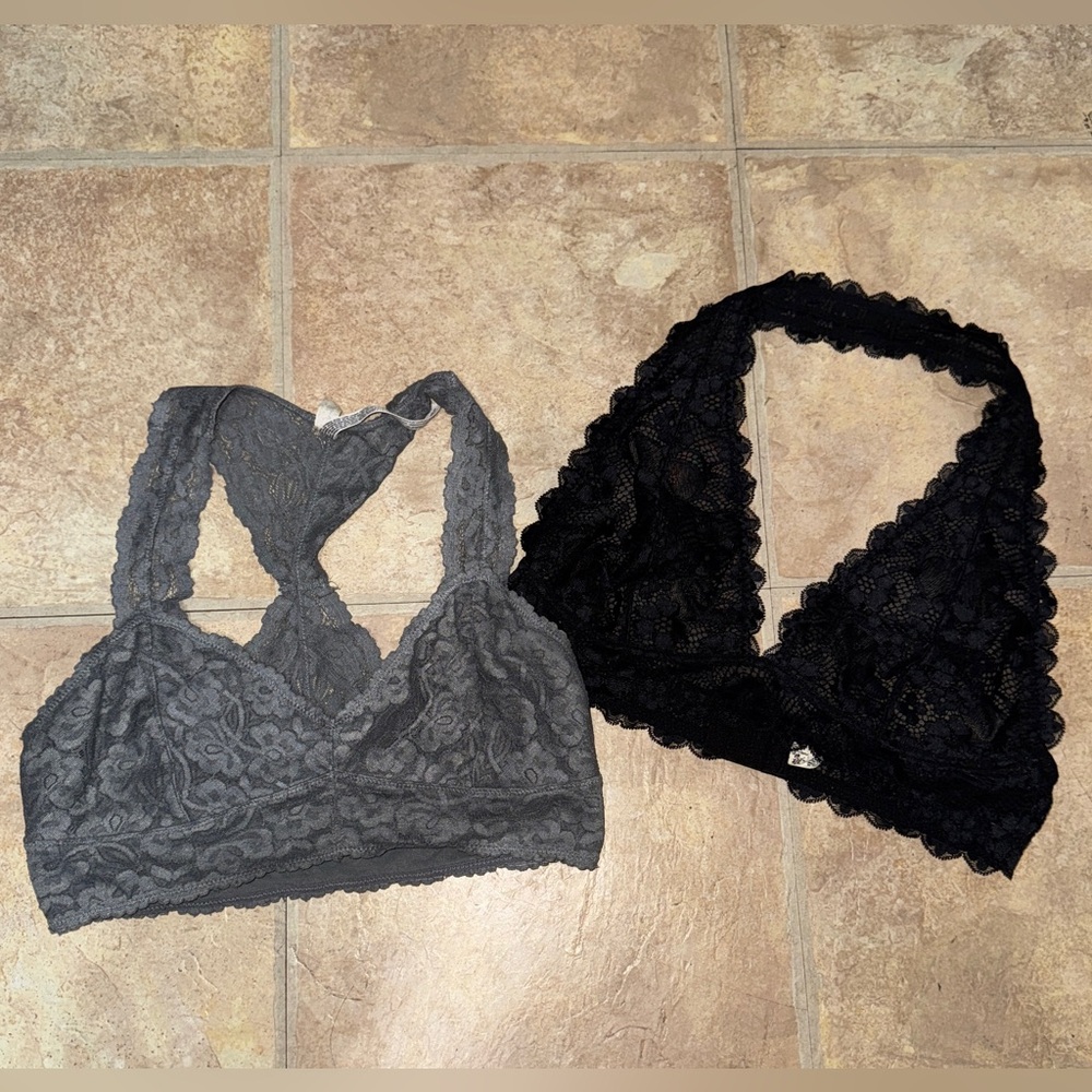 Free people gray and black floral lace bra bundle